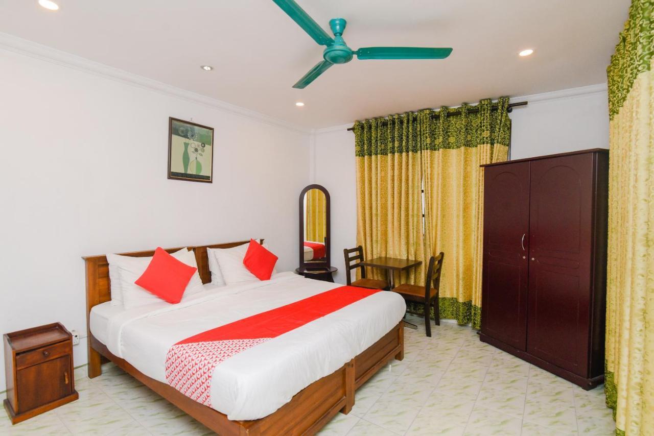 Oak Wood Inn Kandy Exterior foto